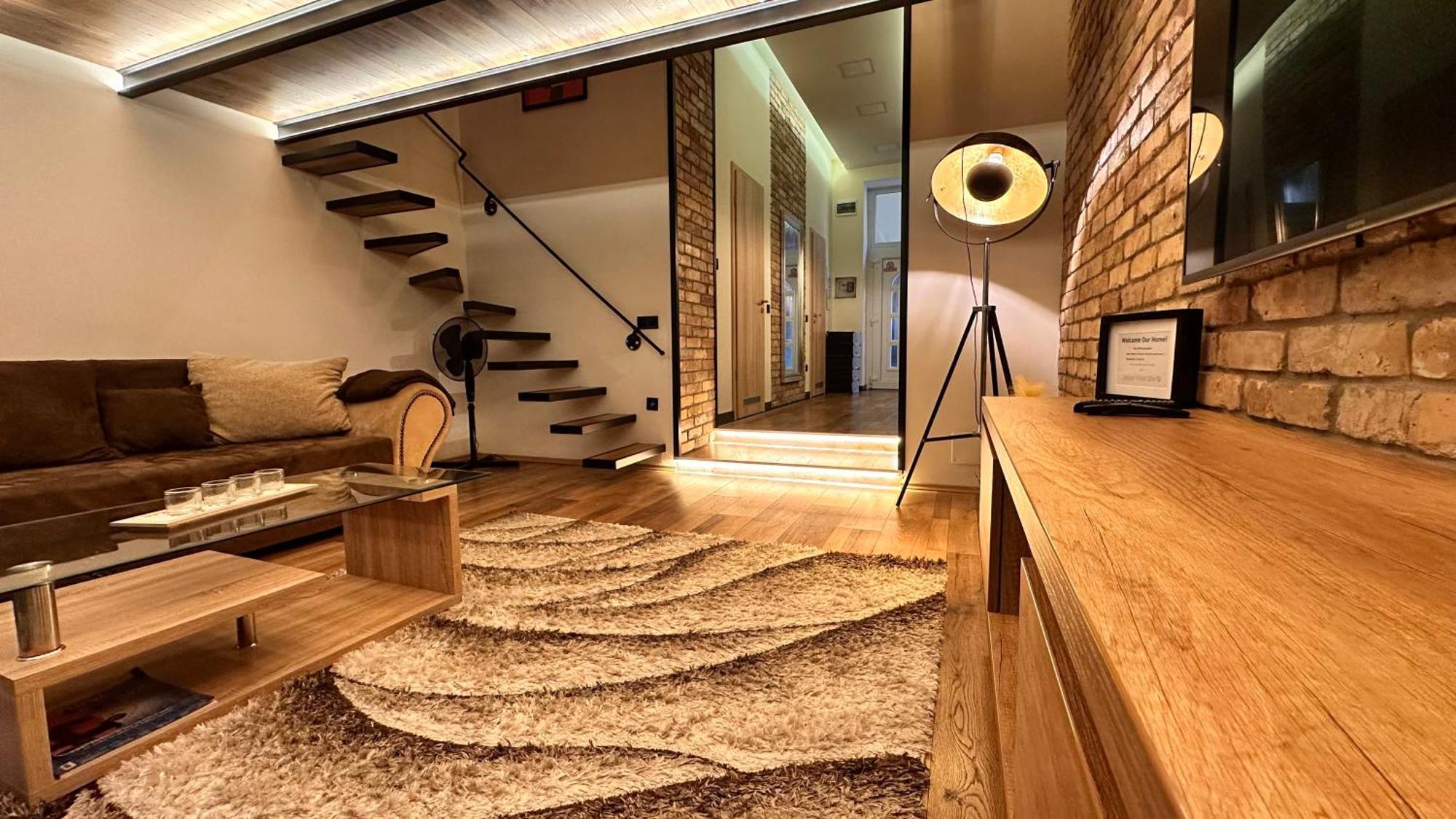 Ultra Modern Home Будапеща Екстериор снимка