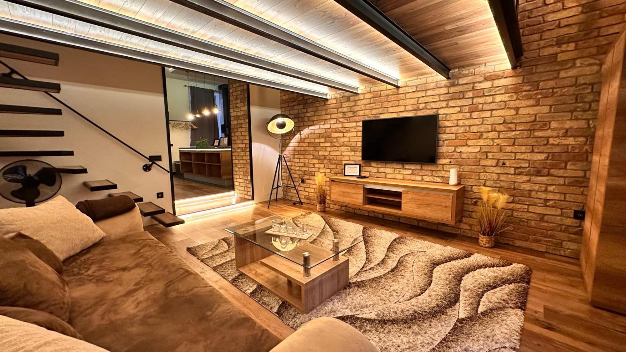 Ultra Modern Home Будапеща Екстериор снимка